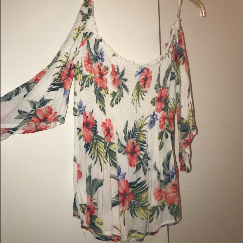 Hollister Shirt